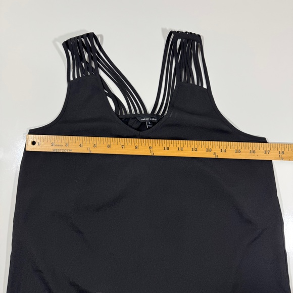 Naked Zebra‎ Women’s Black Cut Out Sleeveless Tank Top - Picture 4 of 7